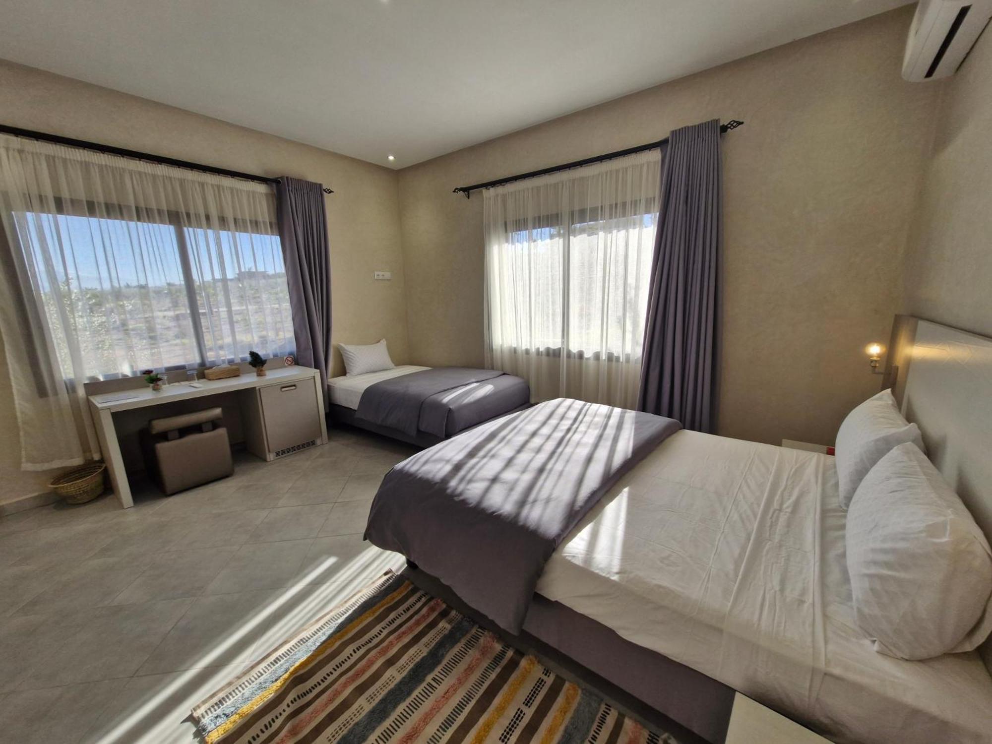 Le Parc Des Oliviers Hotell Hrabil Saâda Exteriör bild