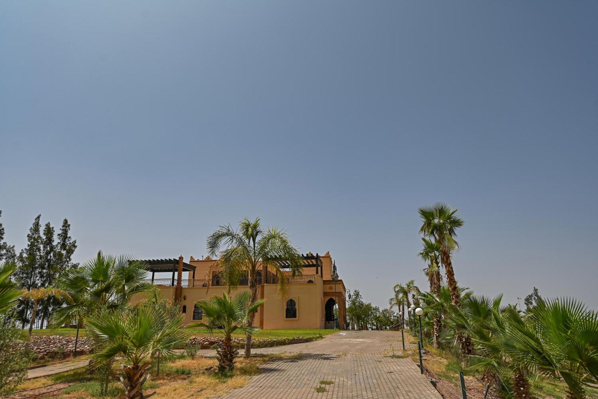 Le Parc Des Oliviers Hotell Hrabil Saâda Exteriör bild