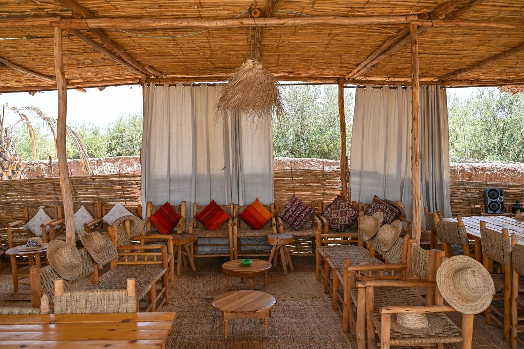 Le Parc Des Oliviers Hotell Hrabil Saâda Exteriör bild